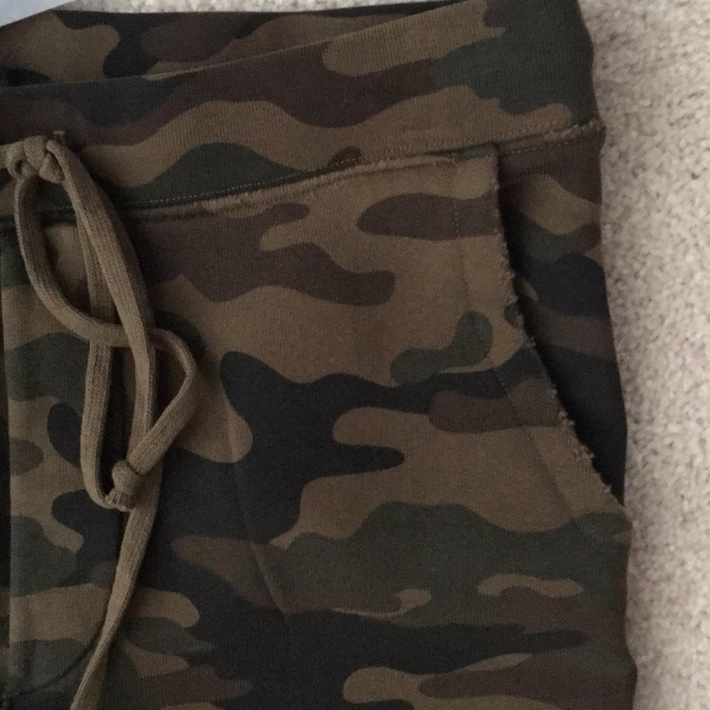 Nili Lotan Nolan Camo Sweatpants XS $325 - Picture 6 of 8